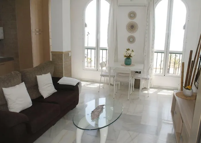 דירה & Salt Clouds *