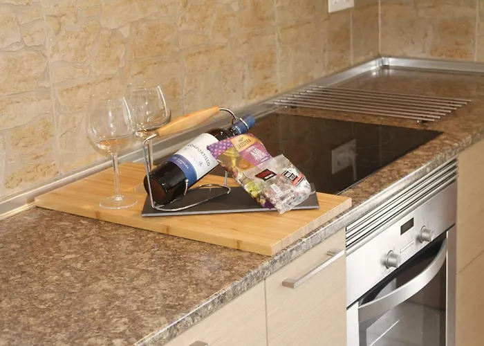 & Salt Clouds דירה *